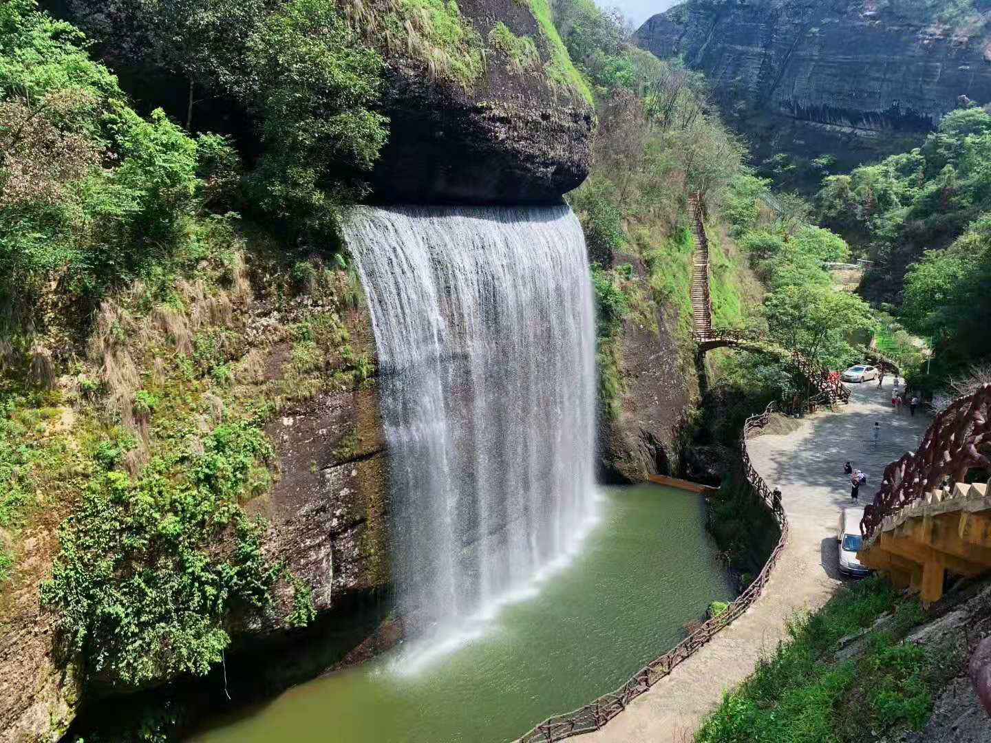 東滸寨+雙井進(jìn)士園+高峰學(xué)院+黃庭堅故里二日游